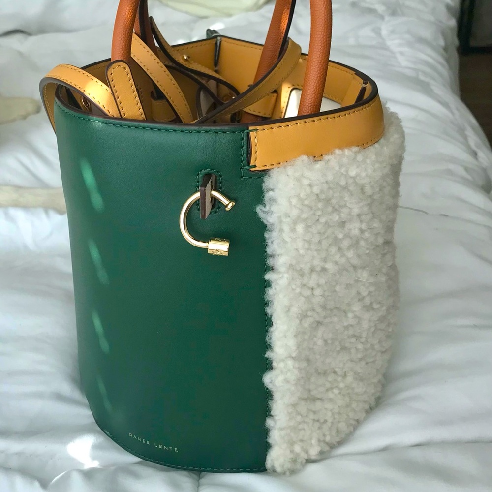 Danse Lente Sherpa Bucket Bag